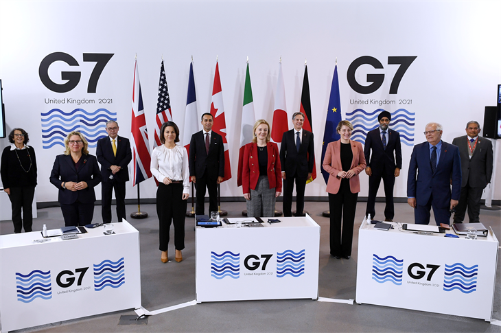 G7